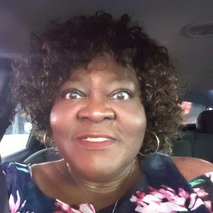 Meet your Posher, Deborah